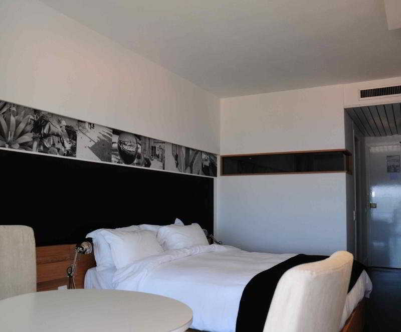Hotel Le Versailles Villefranche-sur-Mer Zewnętrze zdjęcie