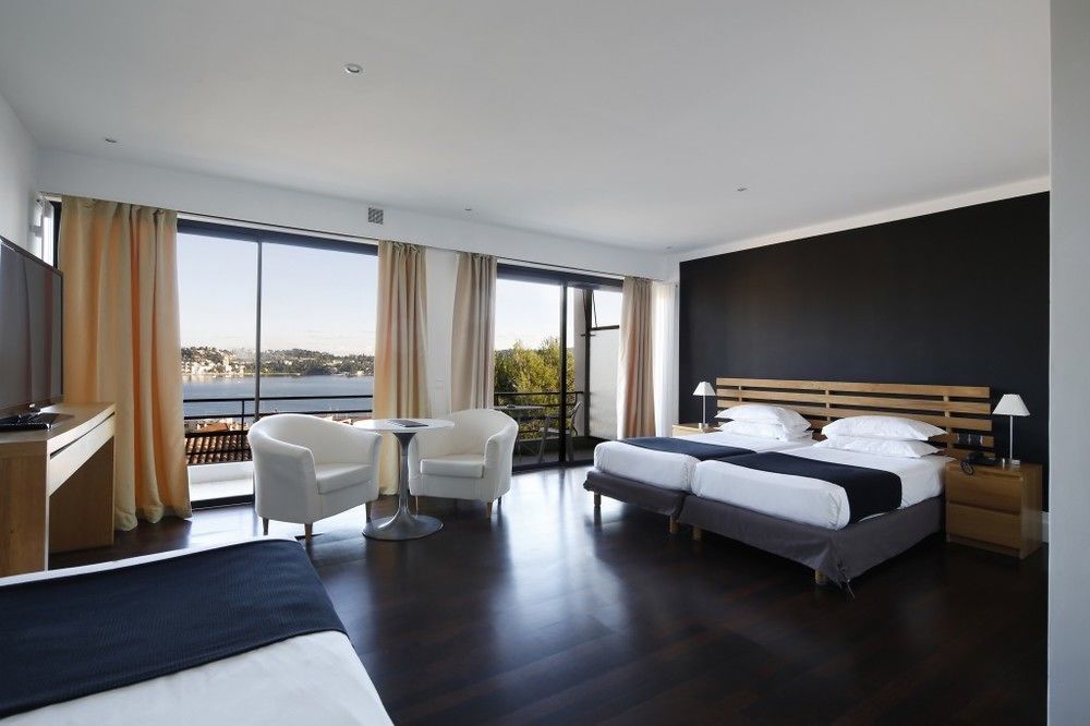 Hotel Le Versailles Villefranche-sur-Mer Zewnętrze zdjęcie