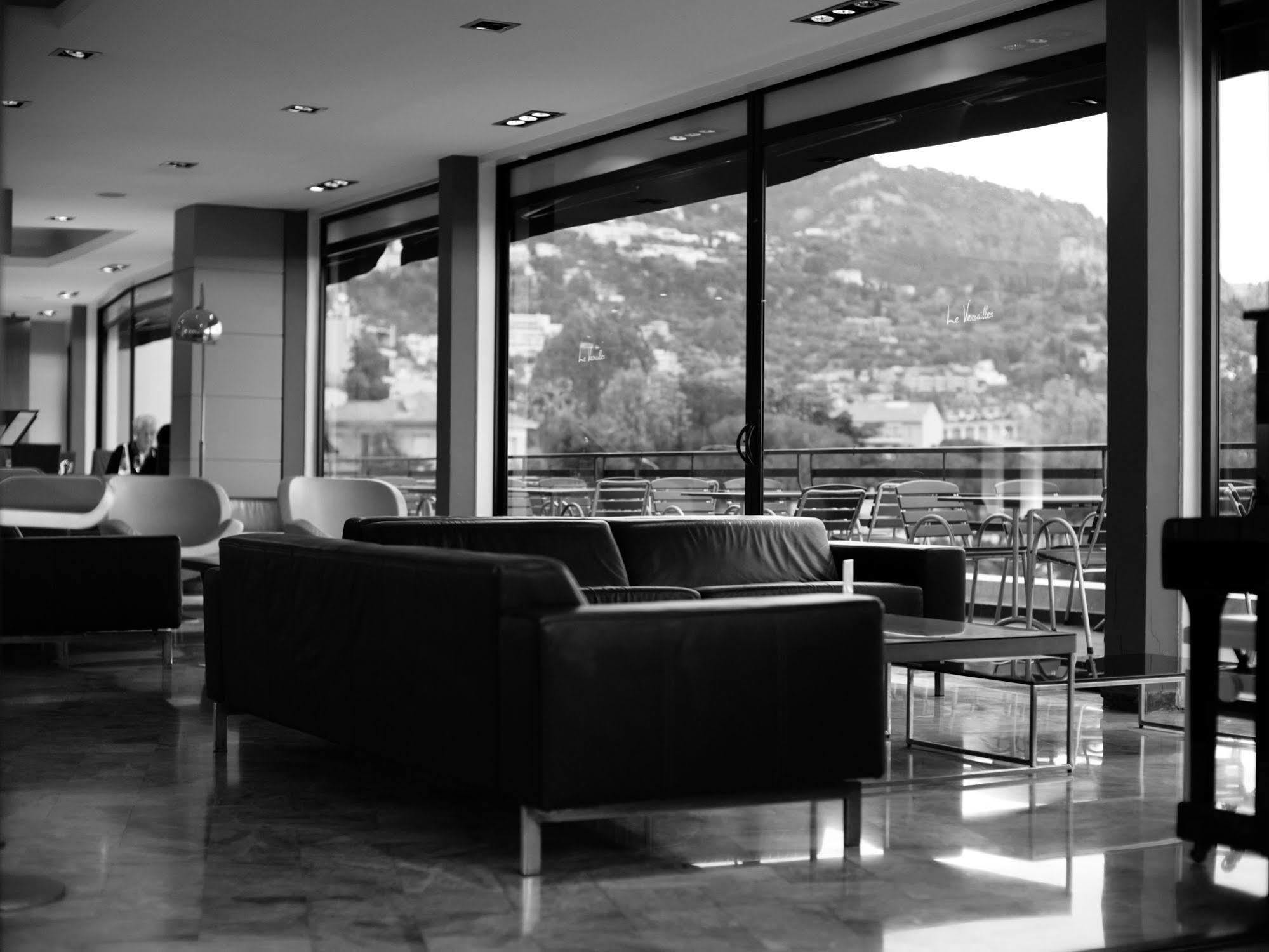 Hotel Le Versailles Villefranche-sur-Mer Zewnętrze zdjęcie